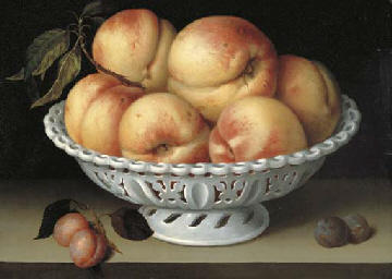 Fede Galizia, Peaches in a pierced white faience basket.