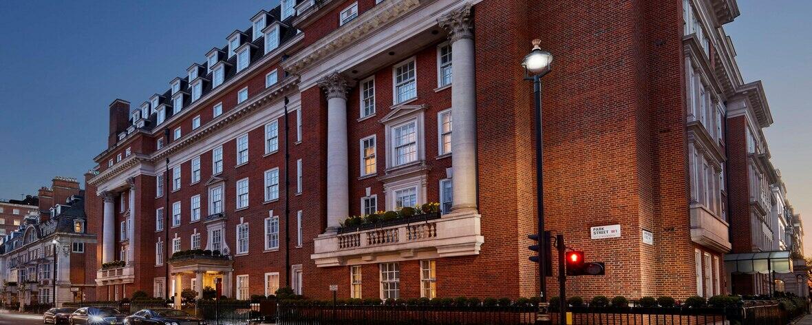 The building of Grand Residences by Marriott - Mayfair-London