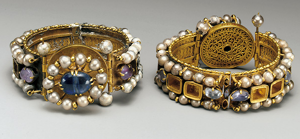 Pair of Jeweled Bracelets, 500-700. Metropolitan Museum of Art.